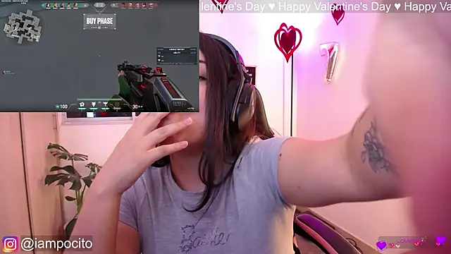 Snapshot of pocitox chatting on 02/16/25, 08:10 pocitox online show from 02/16/25, 08:10