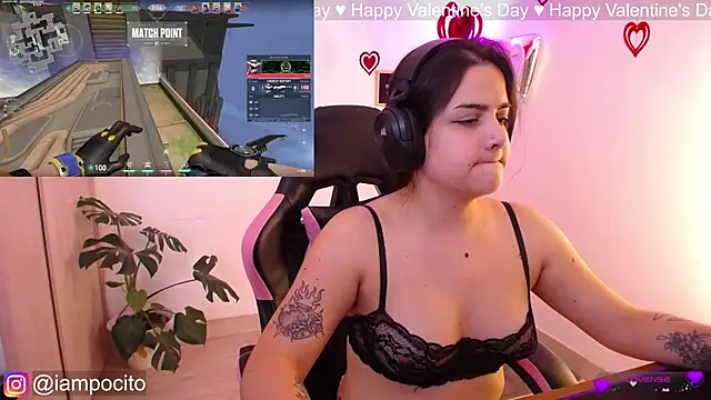 Snapshot of pocitox chatting on 02/19/25, 08:22 pocitox online show from 02/19/25, 08:22