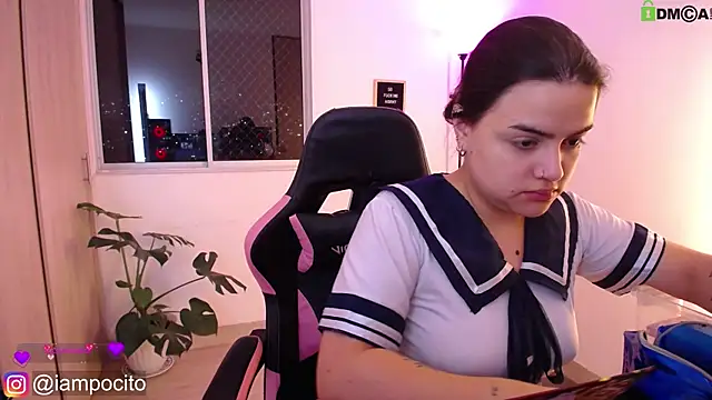 Snapshot of pocitox chatting on 03/04/25, 01:55 pocitox online show from 03/04/25, 01:55