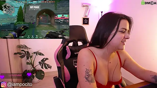 Snapshot of pocitox chatting on 03/15/25, 06:36 pocitox online show from 03/15/25, 06:36