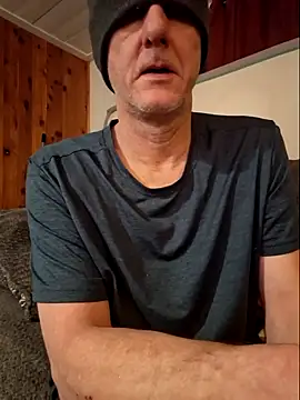 Snapshot of Wanking_Wiggiler chatting on 01/27/25, 05:48 Wanking Wiggiler online show from 01/27/25, 05:48