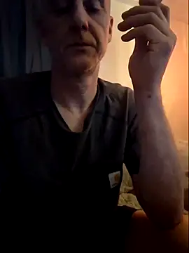Snapshot of Wanking_Wiggiler chatting on 10/20/25, 12:49 Wanking Wiggiler online show from 10/20/25, 12:49