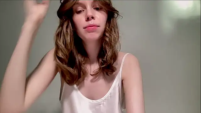 Snapshot of Nikki_Mimimi chatting on 12/04/24, 10:13 Nikki Mimimi online show from 12/04/24, 10:13