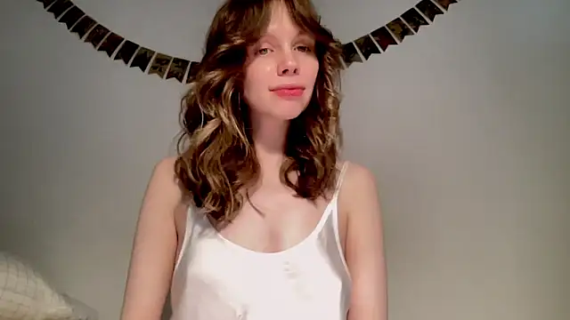 Snapshot of Nikki_Mimimi chatting on 01/31/25, 10:20 Nikki Mimimi online show from 01/31/25, 10:20