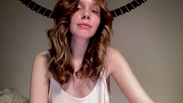 Snapshot of Nikki_Mimimi chatting on 01/31/25, 01:23 Nikki Mimimi online show from 01/31/25, 01:23