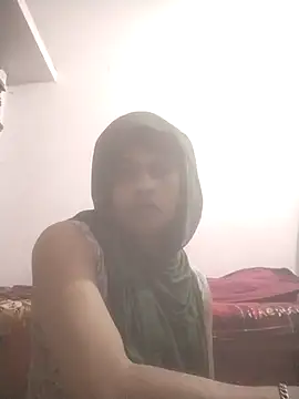 Snapshot of sonalicrossy chatting on 09/20/25, 09:54 sonalicrossy online show from 09/20/25, 09:54