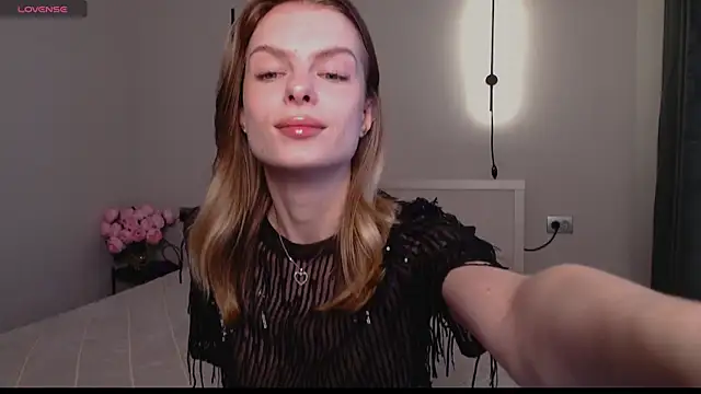 ly lydia online show from 02/22/25, 03:45