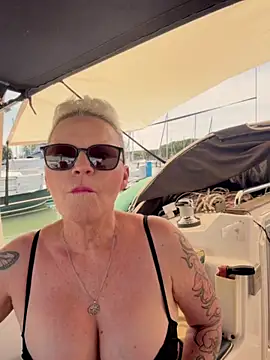 German Milf online show from 06/16/26, 12:19