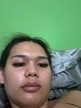 Snapshot of Ella_Fantasiax chatting on 06/23/26, 01:42 Ella Fantasiax online show from 06/23/26, 01:42