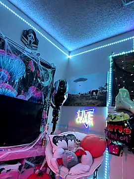 Cutiepiespanks online show from 10/29/25, 12:13