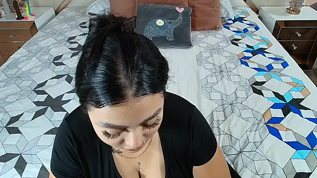 Snapshot of NaughtyAnaa chatting on 03/20/25, 01:35 NaughtyAnaa online show from 03/20/25, 01:35