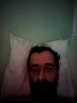 Snapshot of GeorgeTatiana chatting on 03/19/26, 12:25 GeorgeTatiana online show from 03/19/26, 12:25