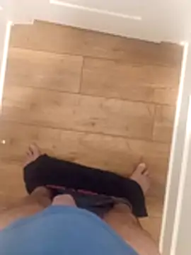 Snapshot of Mark_Dad chatting on 01/01/25, 01:37 Mark Dad online show from 01/01/25, 01:37