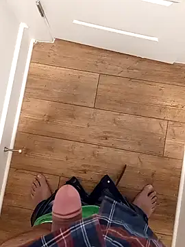 Snapshot of Mark_Dad chatting on 01/01/25, 11:51 Mark Dad online show from 01/01/25, 11:51