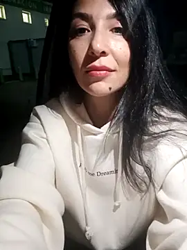 Cataleya80 online show from 10/13/25, 09:37