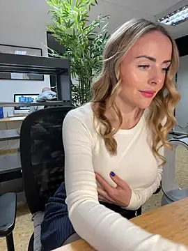 EmaSalis online show from 01/13/25, 10:14