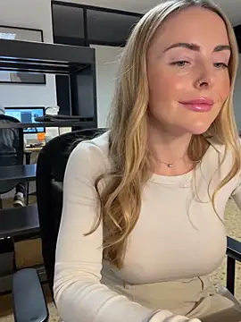 EmaSalis online show from 02/10/25, 10:53