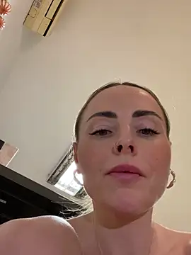 EmaSalis online show from 02/17/25, 11:44