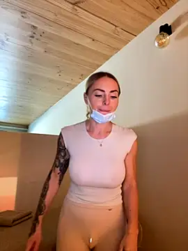 EmaSalis online show from 10/17/25, 10:51