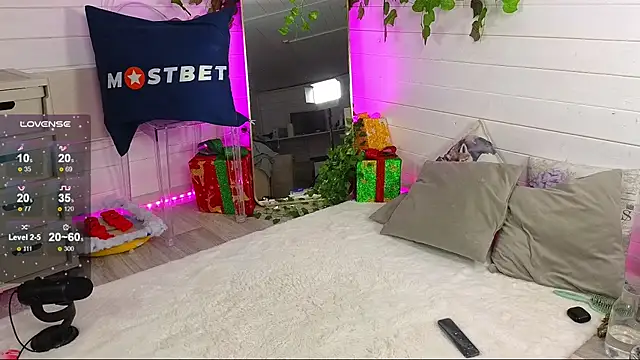 Misss Vikk online show from 01/06/25, 11:18