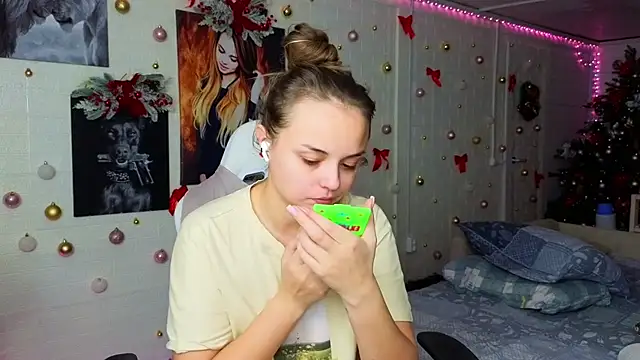 Misss Vikk online show from 01/07/26, 02:14