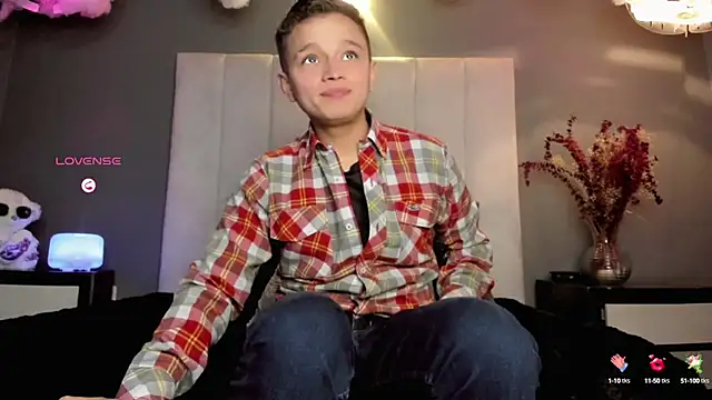 Tim wolf online show from 10/02/25, 03:41