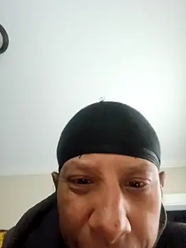 Snapshot of Vybezmaster chatting on 11/16/25, 06:35 Vybezmaster online show from 11/16/25, 06:35