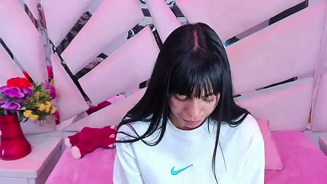 kylie seex online show from 05/13/26, 02:20