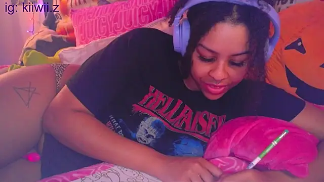 N1NT3NDH03 online show from 03/04/25, 06:04