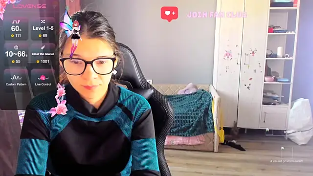 MollyLollipop online show from 10/17/25, 04:26