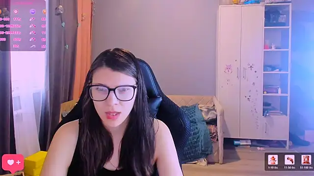 Snapshot of MollyLollipop chatting on 03/22/26, 11:57 MollyLollipop online show from 03/22/26, 11:57