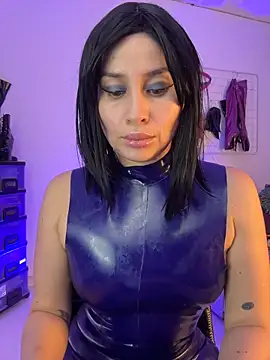 Snapshot of mylatexpleasure chatting on 09/19/25, 06:52 mylatexpleasure online show from 09/19/25, 06:52