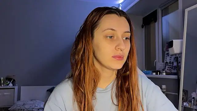 Snapshot of Uniarten chatting on 12/21/25, 06:15 Uniarten online show from 12/21/25, 06:15