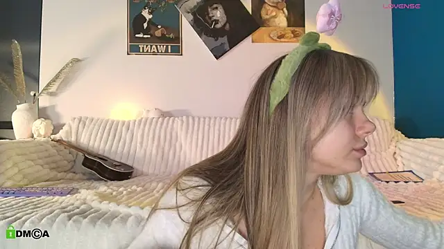 Kylie Desire online show from 12/20/25, 04:52