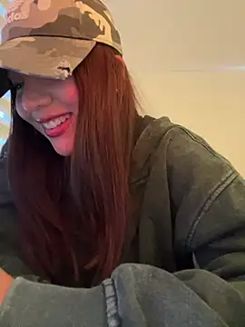 Snapshot of marcimaa chatting on 02/02/25, 10:17 marcimaa online show from 02/02/25, 10:17
