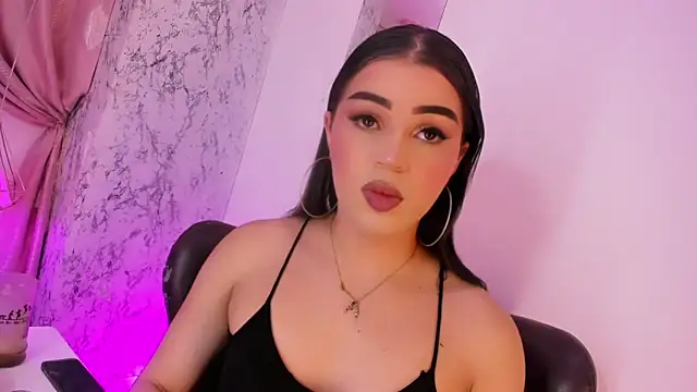 Snapshot of Alexandra_Hornny chatting on 03/06/25, 11:58 Alexandra Hornny online show from 03/06/25, 11:58