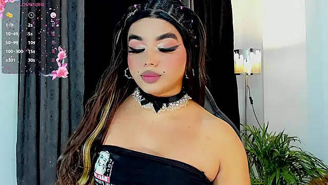 Snapshot of Alexandra_Hornny chatting on 03/24/26, 08:08 Alexandra Hornny online show from 03/24/26, 08:08