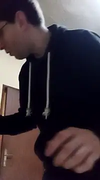 Snapshot of White_rabbit_ chatting on 03/01/25, 09:04 White rabbit  online show from 03/01/25, 09:04