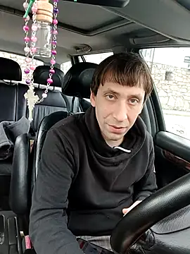 White rabbit  online show from 03/06/26, 03:30