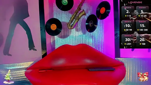 nickyminach  online show from 03/07/25, 07:38