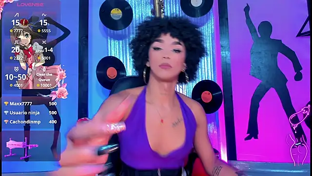 nickyminach  online show from 06/23/26, 07:45