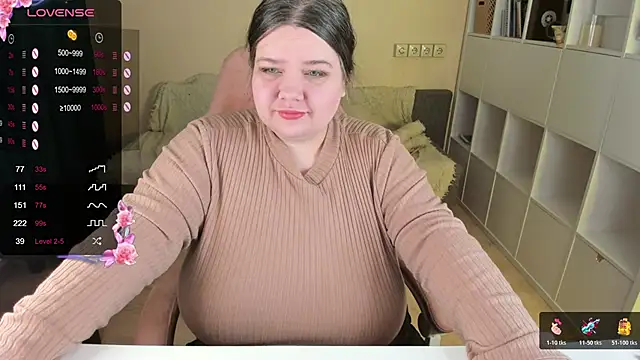 Snapshot of PlumPie chatting on 01/17/26, 04:39 PlumPie online show from 01/17/26, 04:39