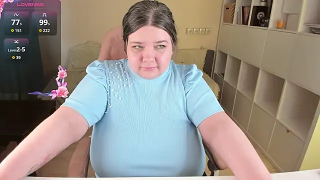 Snapshot of PlumPie chatting on 03/20/26, 07:24 PlumPie online show from 03/20/26, 07:24