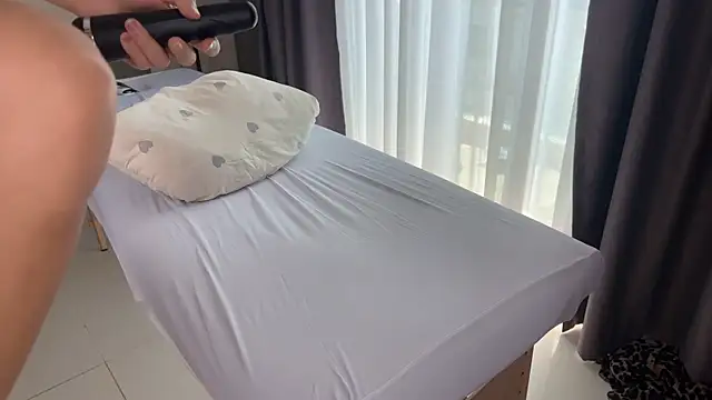 Eva Nathan online show from 01/29/25, 05:19