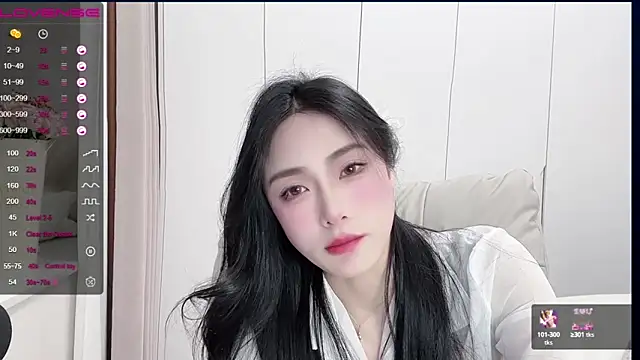 Snapshot of uuxiaocai chatting on 02/22/25, 02:52 uuxiaocai online show from 02/22/25, 02:52