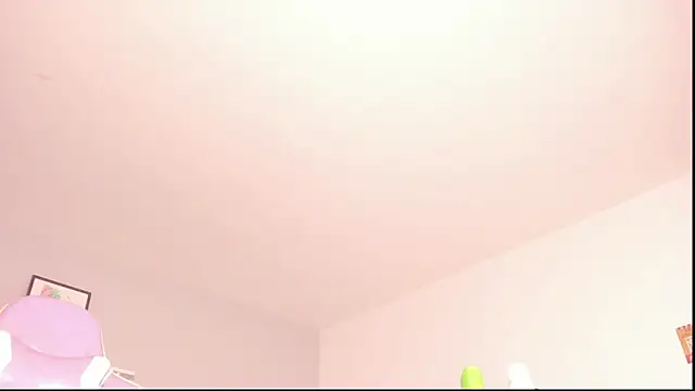 Snapshot of agyness_bell chatting on 06/15/26, 11:18 agyness bell online show from 06/15/26, 11:18