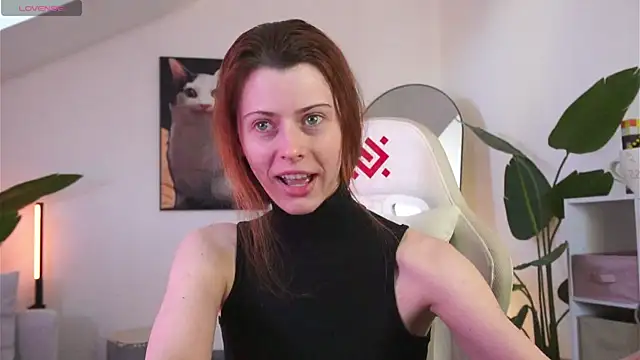 Snapshot of doll_lesli chatting on 03/12/26, 12:55 doll lesli online show from 03/12/26, 12:55