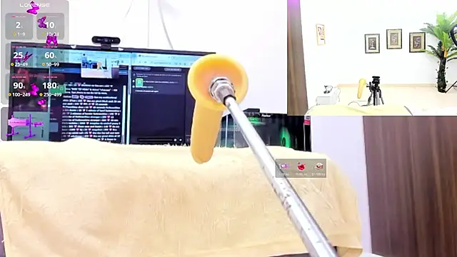 Paulina Davis  online show from 10/18/25, 02:25