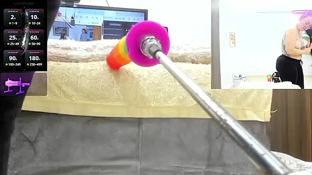 Paulina Davis  online show from 01/13/26, 09:09