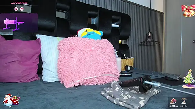 levana1 online show from 12/18/25, 07:09